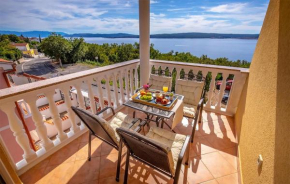 1 Bedroom Beautiful Apartment In Dramalj